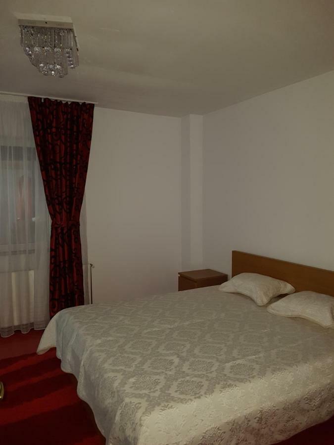 Casa Piri Hotel Anina Luaran gambar